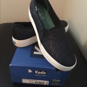 Tennis Keds size 6.5 new